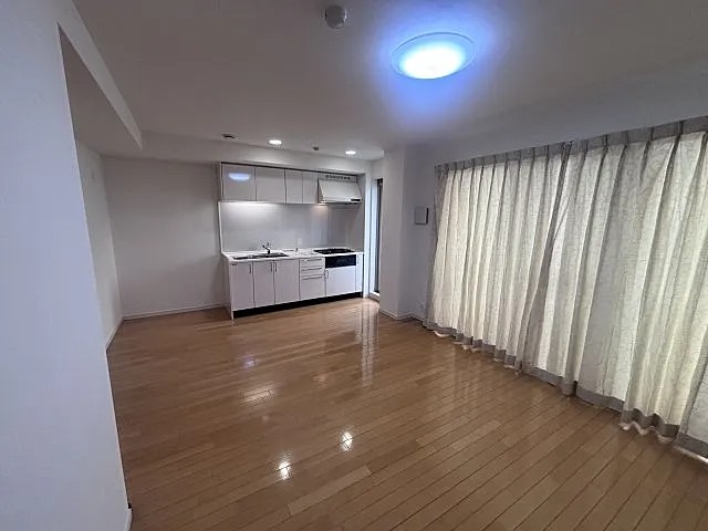 サンコート青谷の居間写真