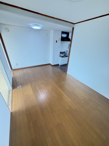 北野コーポラスの居間写真