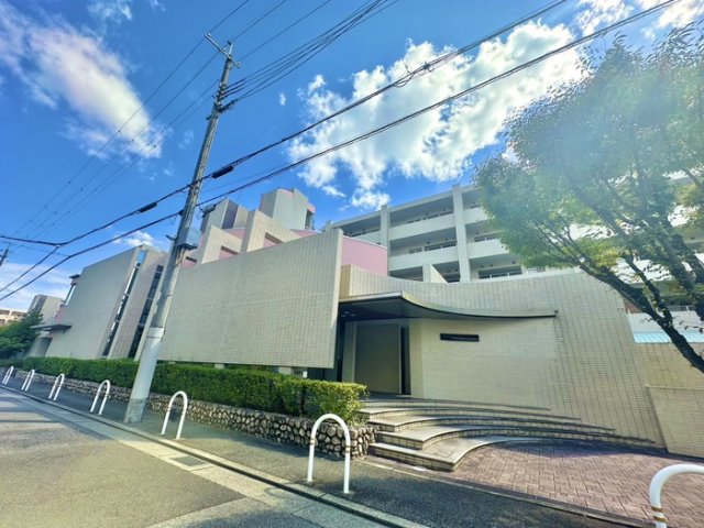 ファミール芦屋東