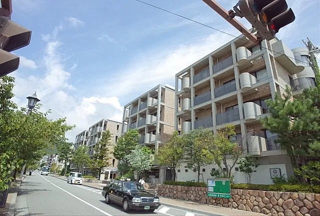 チェリービュウ芦屋川の外観写真