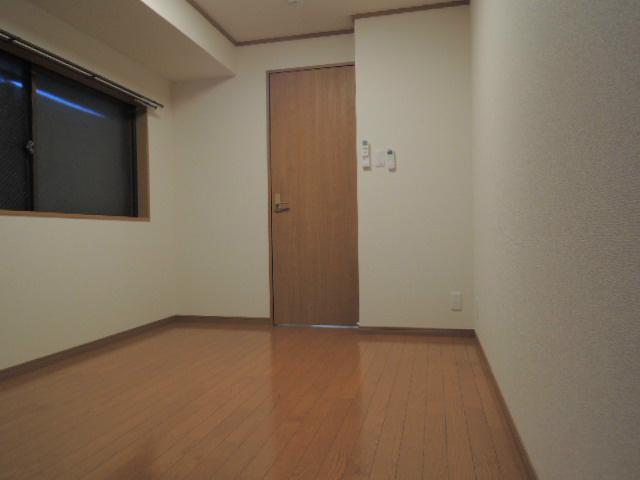 品川第6マンションの居間写真