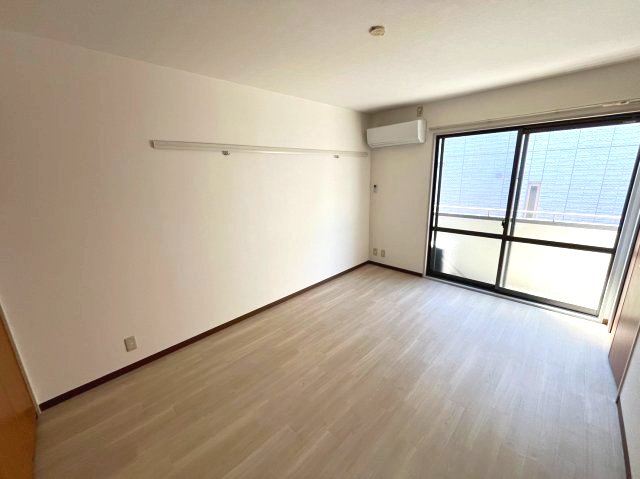 フルール岡本の居間写真