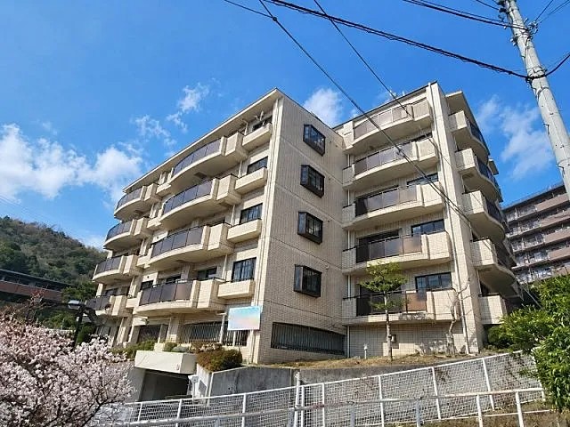フォーシーズンズ芦屋の外観写真