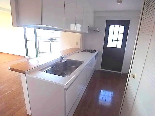 フォーシーズンズ芦屋のキッチン写真
