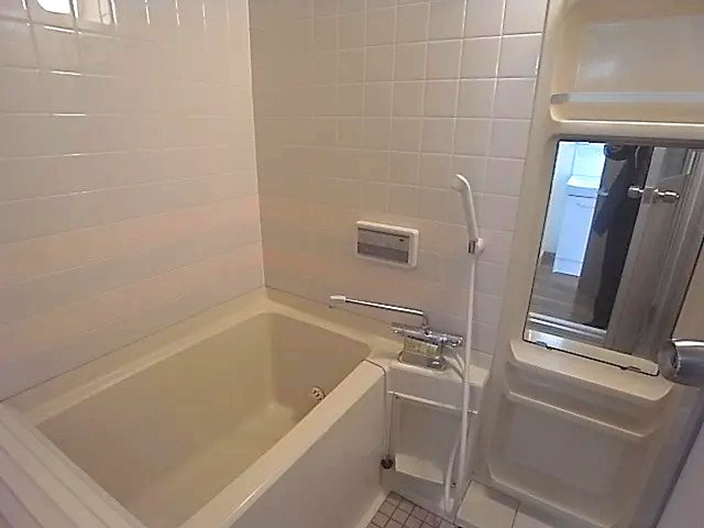 フォーシーズンズ芦屋の風呂写真