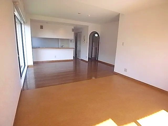 フォーシーズンズ芦屋の居間写真