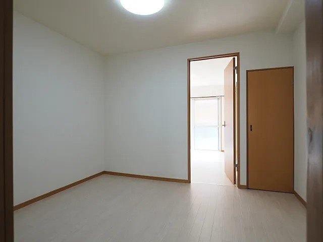 ニュー楠丘の居間写真