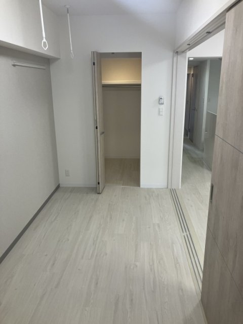 ラ フィエスタ新神戸の居間写真