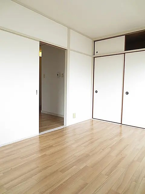 甲南レジデンスの居間写真