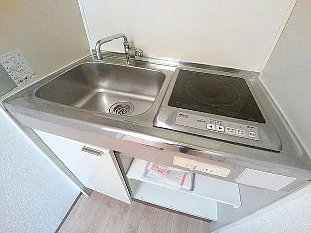 メイプル壱番館のキッチン写真