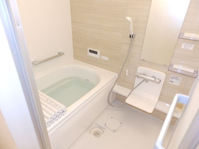 クレール天城通の風呂写真