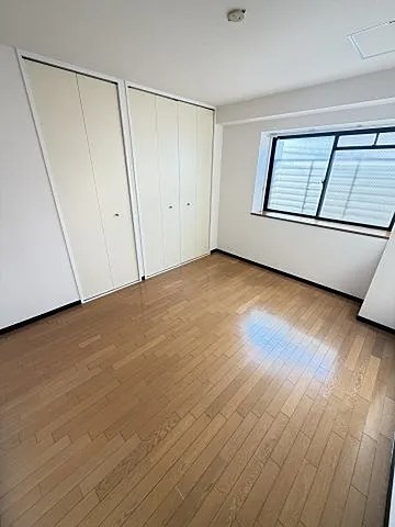 エリム摩耶の居間写真