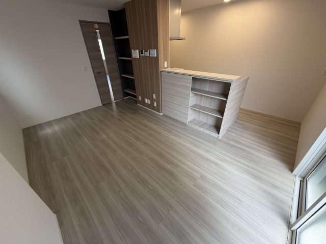 CalmCourt門戸の居間写真