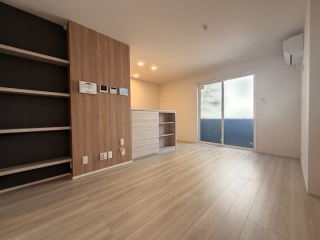 CalmCourt門戸の居間写真