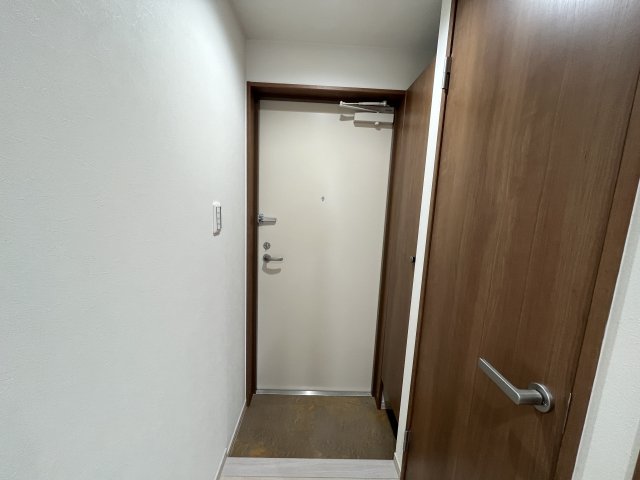 ウェルスクエア西宮北口の玄関写真