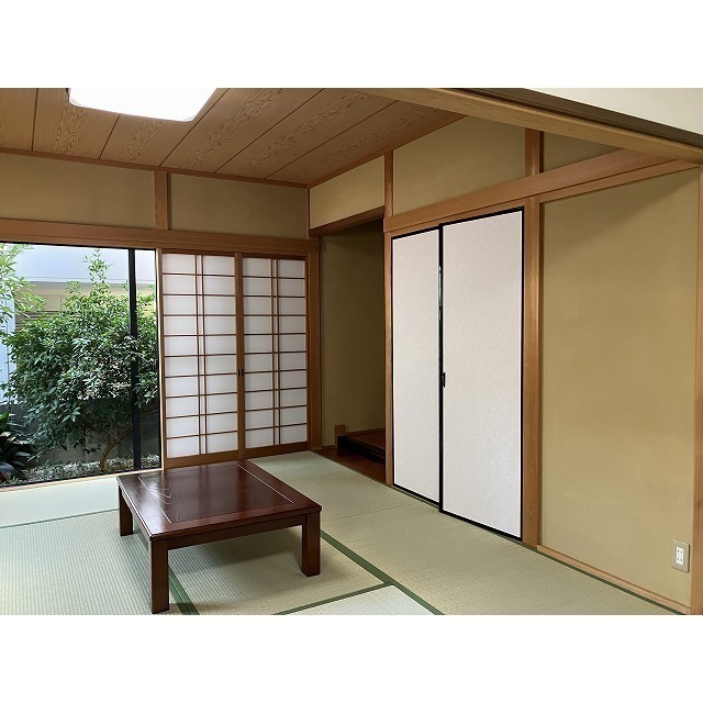 魚崎南町3丁目戸建の居間写真