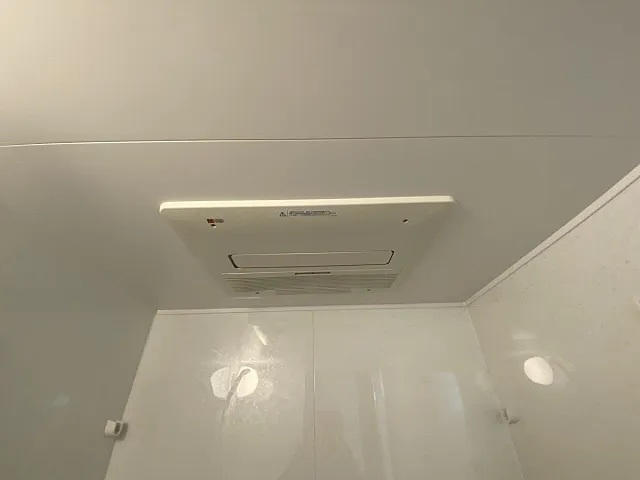 ロイヤルスパークル六甲2の風呂写真