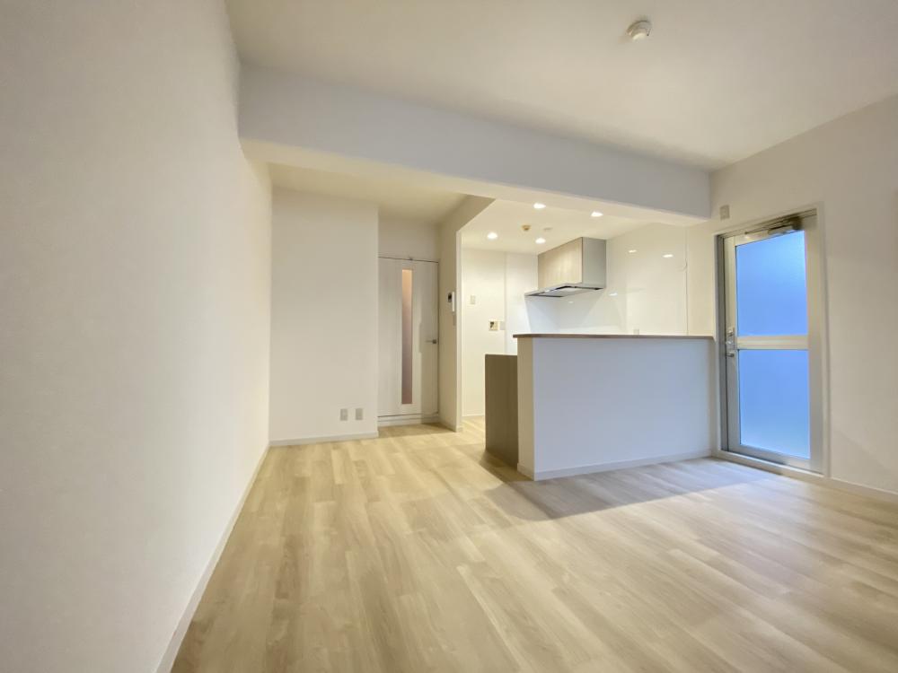 CASA香枦園の居間写真
