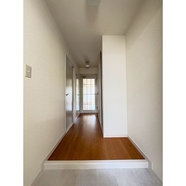 CASA香枦園の玄関写真