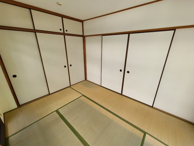 吉光アドニス芦屋の居間写真