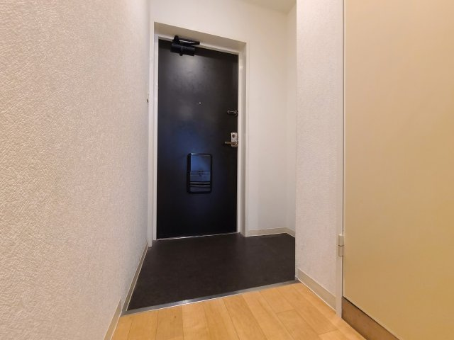吉光アドニス芦屋の玄関写真