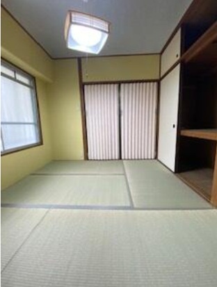 甲南灘コーポラスの居間写真