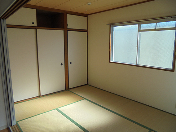 パサ-ジュ北青木の居間写真