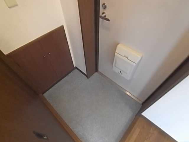 ハイツ片岡の玄関写真