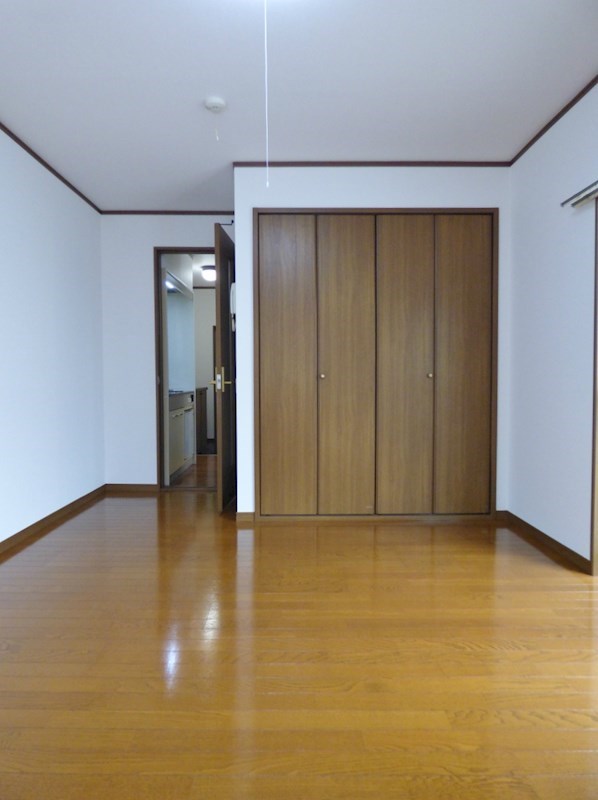 芦屋川ハイツの居間写真