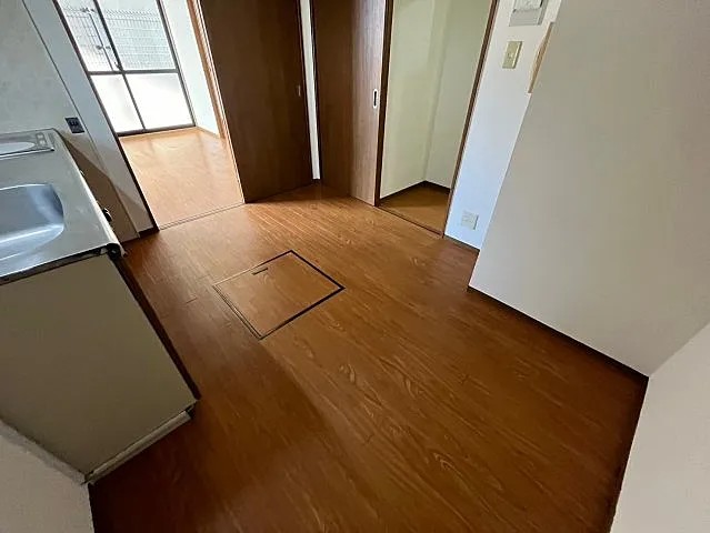 サンコートの居間写真