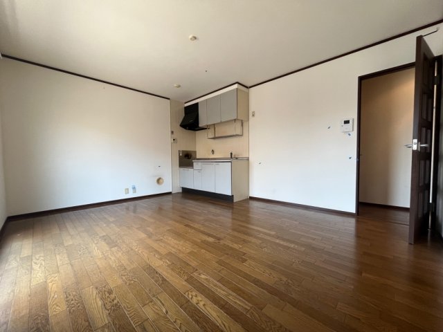ヴィーブル芦屋の居間写真