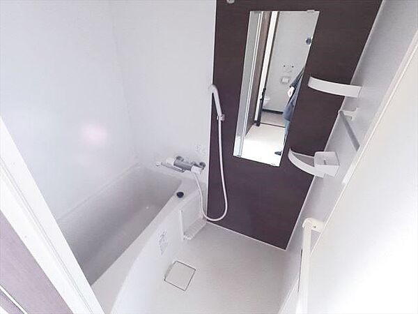 RESIDENCE六甲道の風呂写真