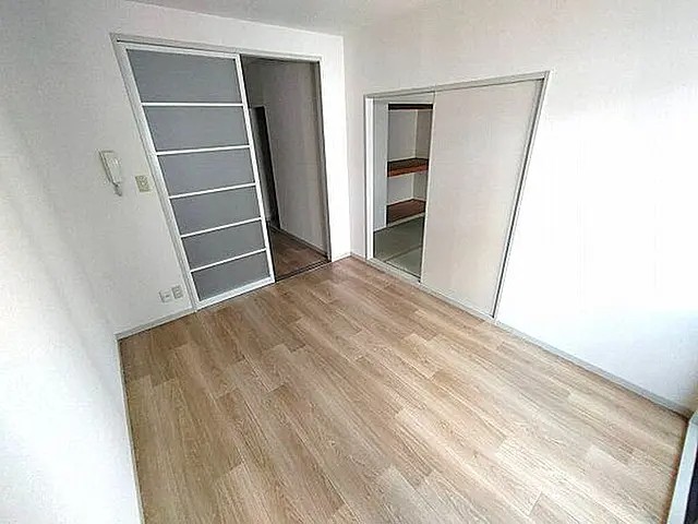 本山ヴィレッジの居間写真