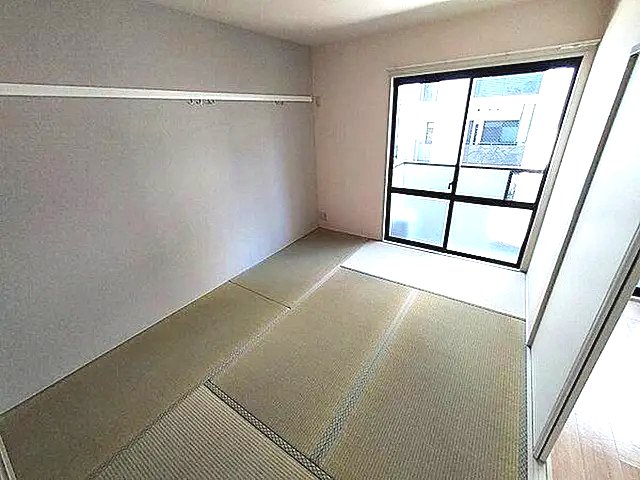 本山ヴィレッジの居間写真