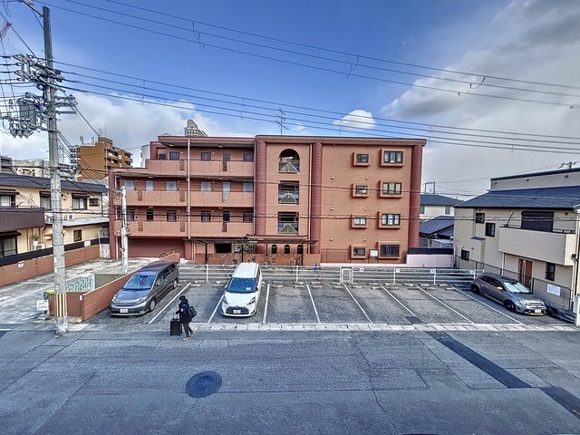 マンションエイト