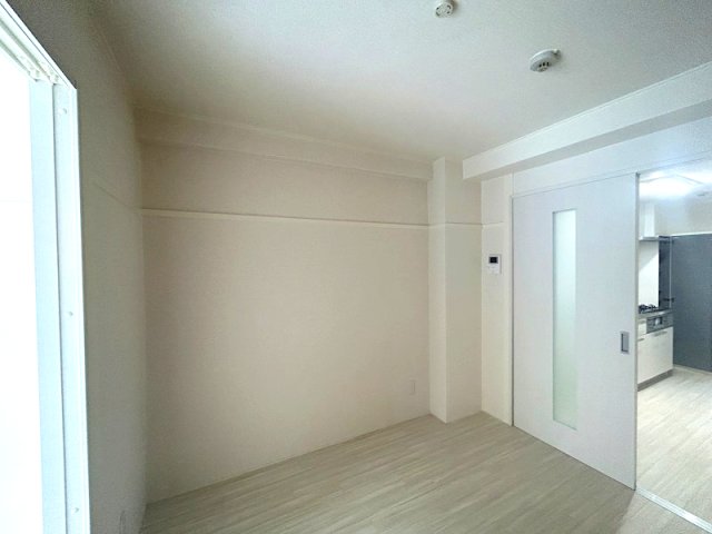 マンションエイトの居間写真