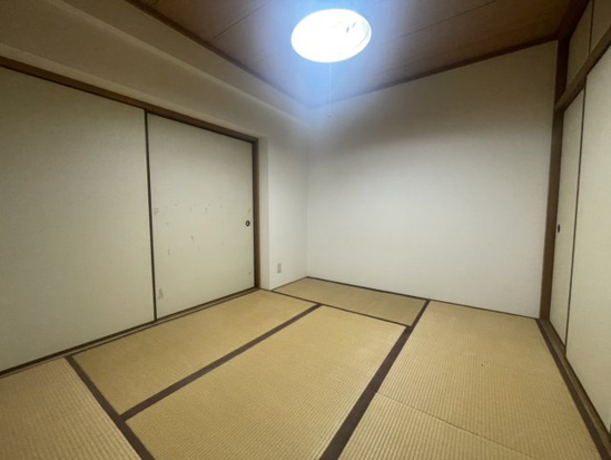 チャフル甲東の居間写真