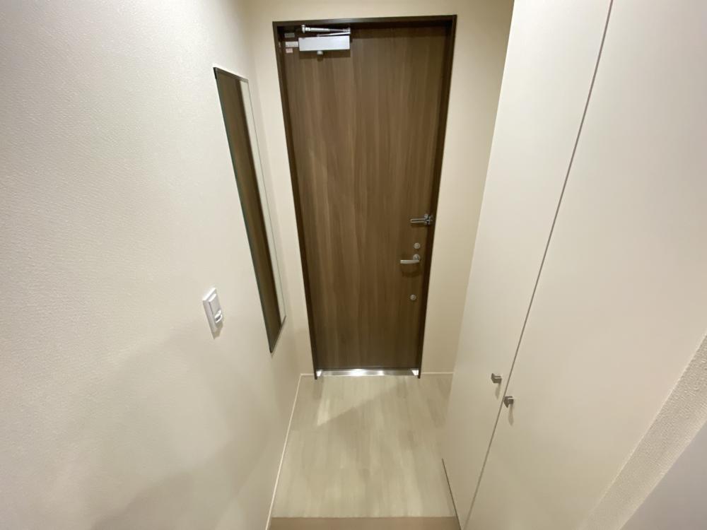 ChicPiece西宮北口の玄関写真