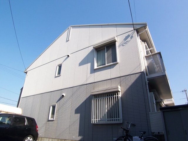 クレセント松浜の外観写真