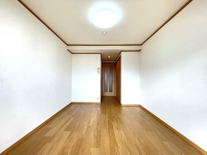 サンモールアベニューの居間写真