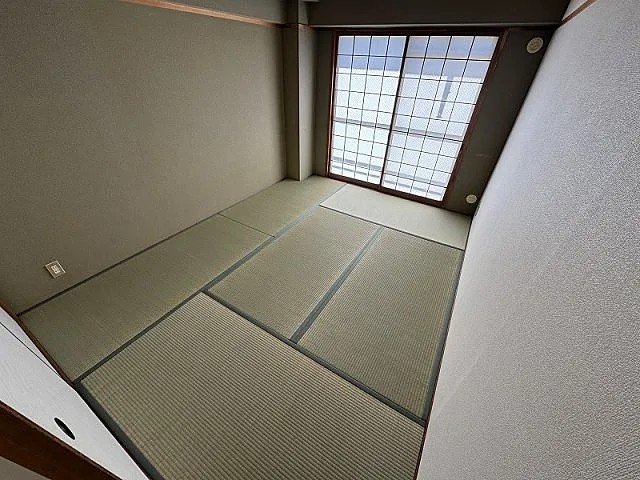 ビバリーハウス青谷壱番館の居間写真