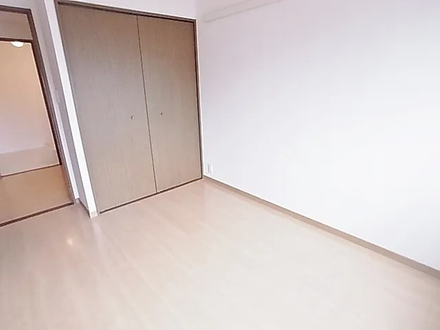 グランディア東灘の居間写真