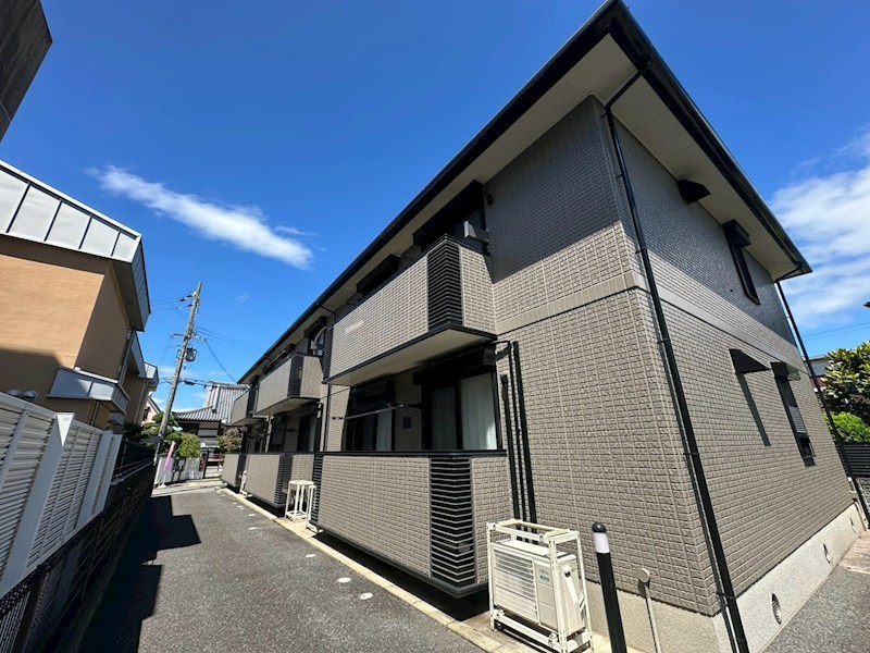 イーストハイム