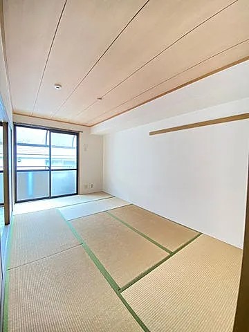 イーストハイムの居間写真