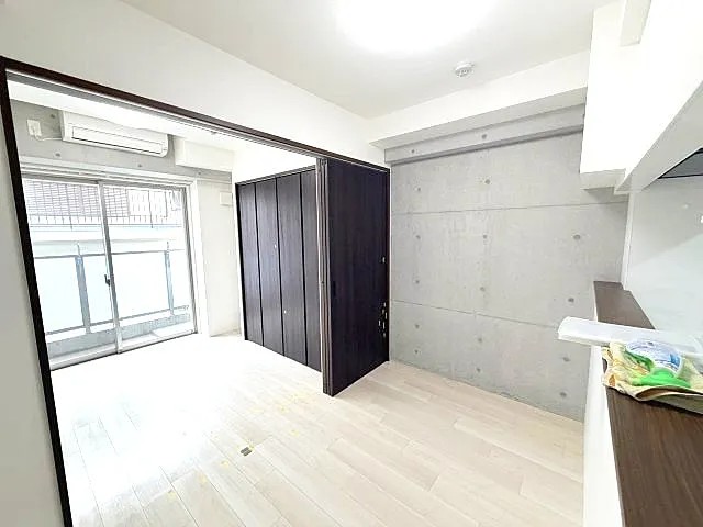 エカルラート青谷の居間写真