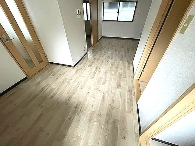 ヴィラ布引の居間写真