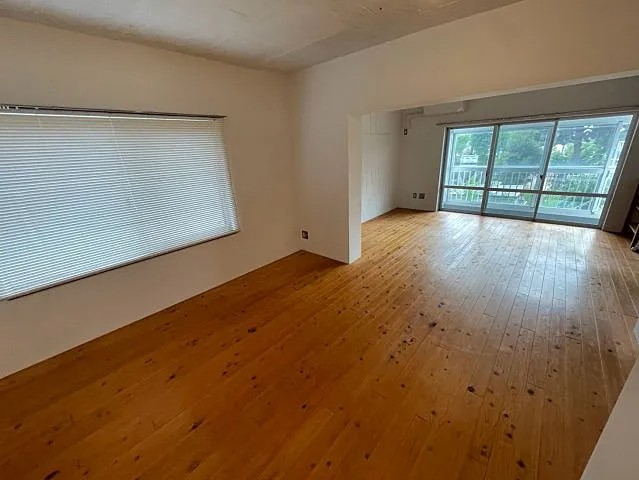 芦屋レジデンスの居間写真