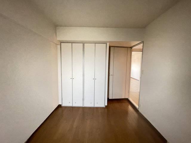 グレイスコート直井の居間写真