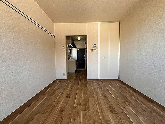 グラシア山本通の居間写真