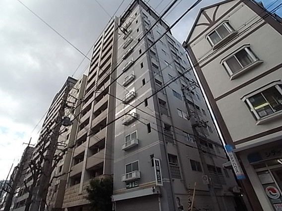 ロイヤルイン二宮の外観写真